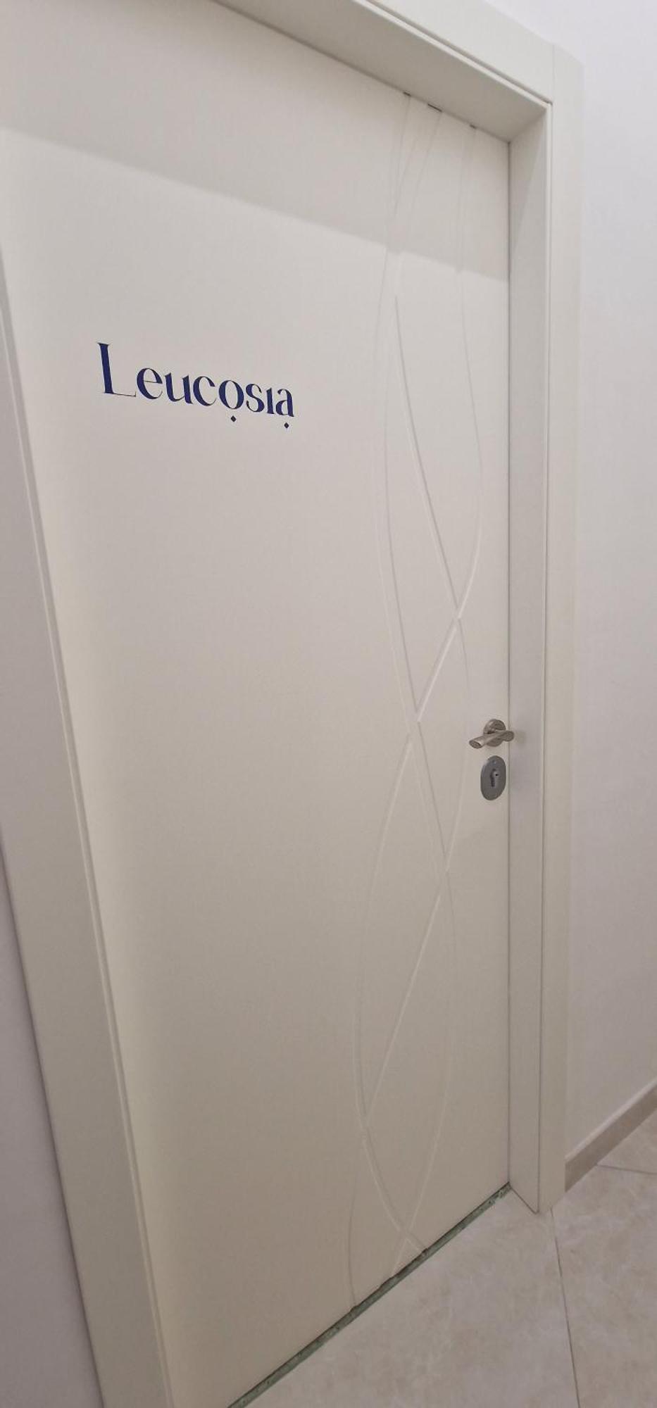 Appartamento B&B La Dimora Di Parthenope Napoli Bagian luar foto