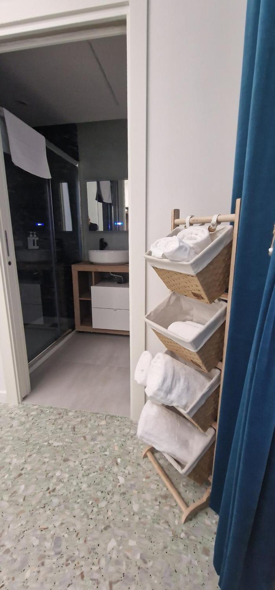 Appartamento B&B La Dimora Di Parthenope Napoli Bagian luar foto